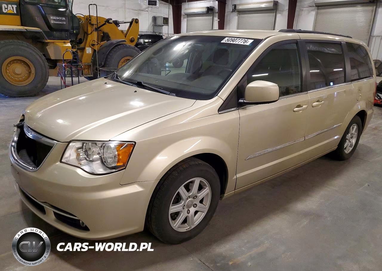 2011 Chrysler Town & Country Touring