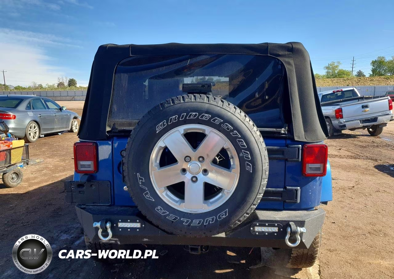 2009 Jeep Wrangler Sahara VIN:1J8FA54119L735906 - 6