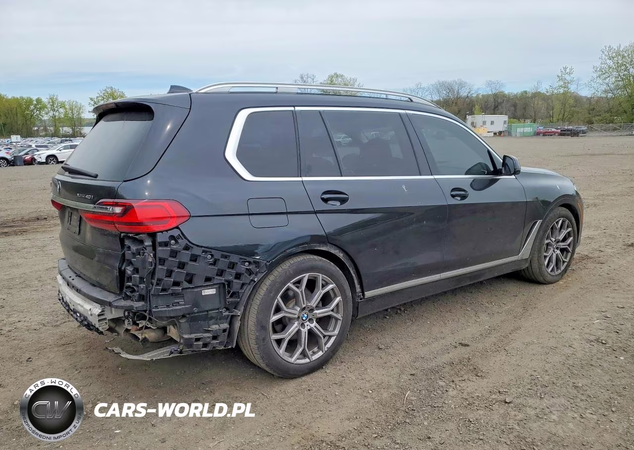 2020 BMW X7 xDrive40I VIN:5UXCW2C00L9C34420 - 3