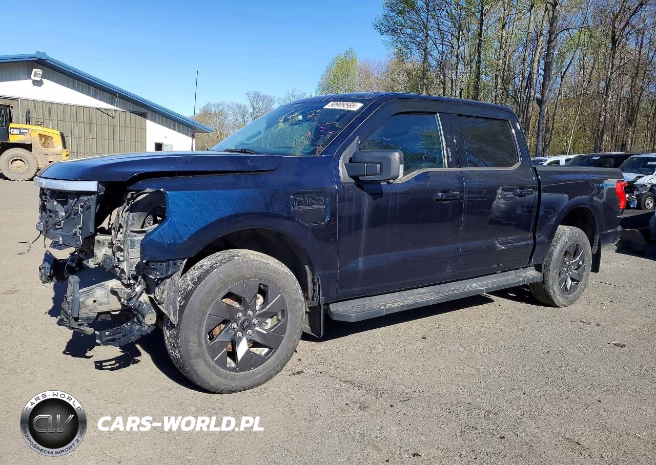 2023 Ford F150 Lightning Pro