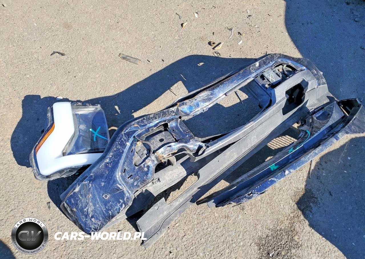 2023 Ford F150 Lightning Pro VIN:1FT6W1EV9PWG42582 - 12