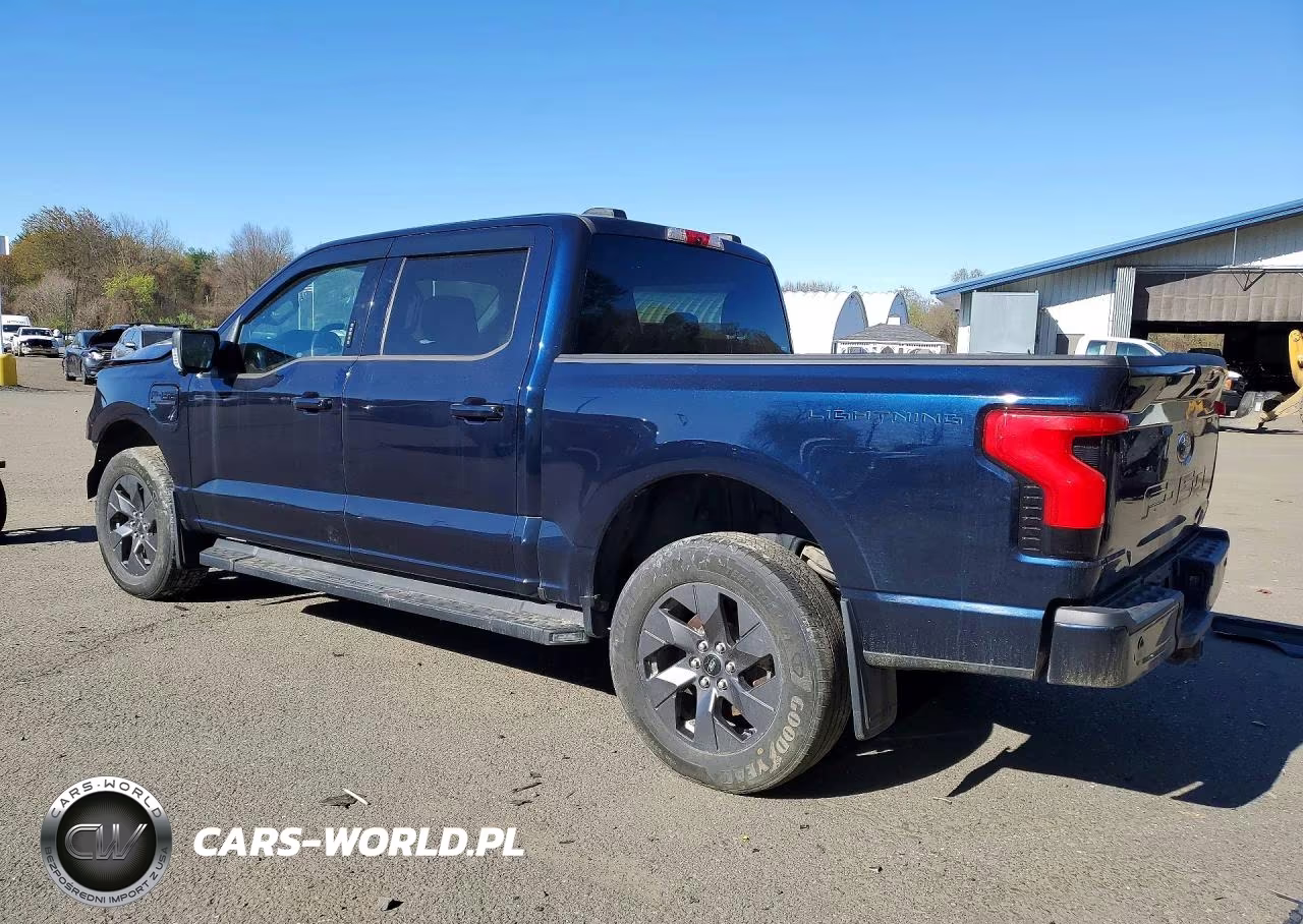 2023 Ford F150 Lightning Pro VIN:1FT6W1EV9PWG42582 - 2