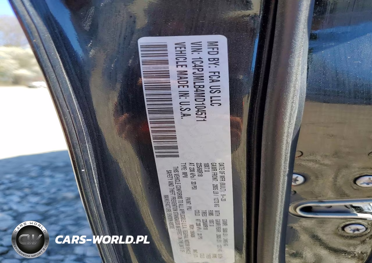 2021 Jeep Cherokee Latitude Plus VIN:1C4PJMLB4MD104571 - 13