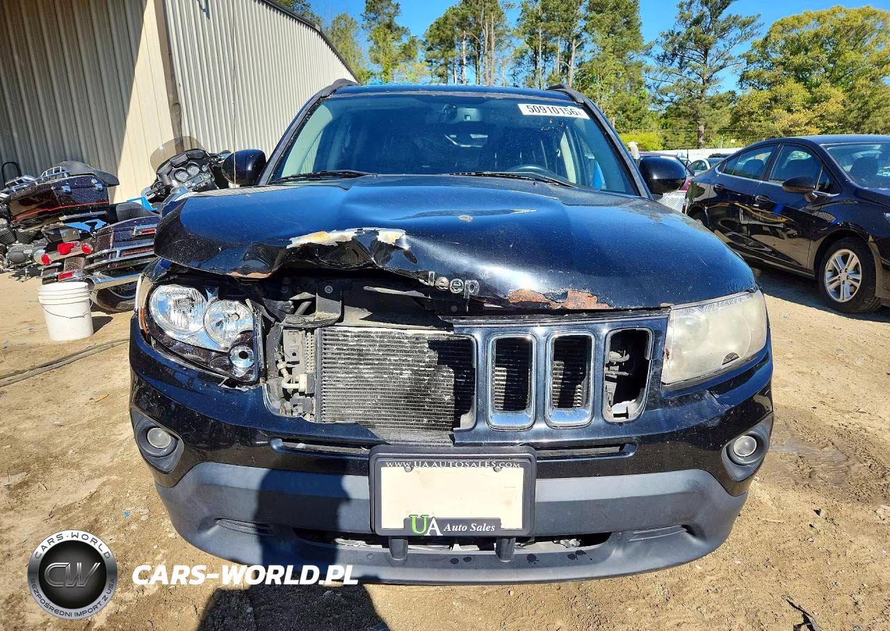 2014 Jeep Compass Latitude VIN:1C4NJDEB9ED816483 - 5