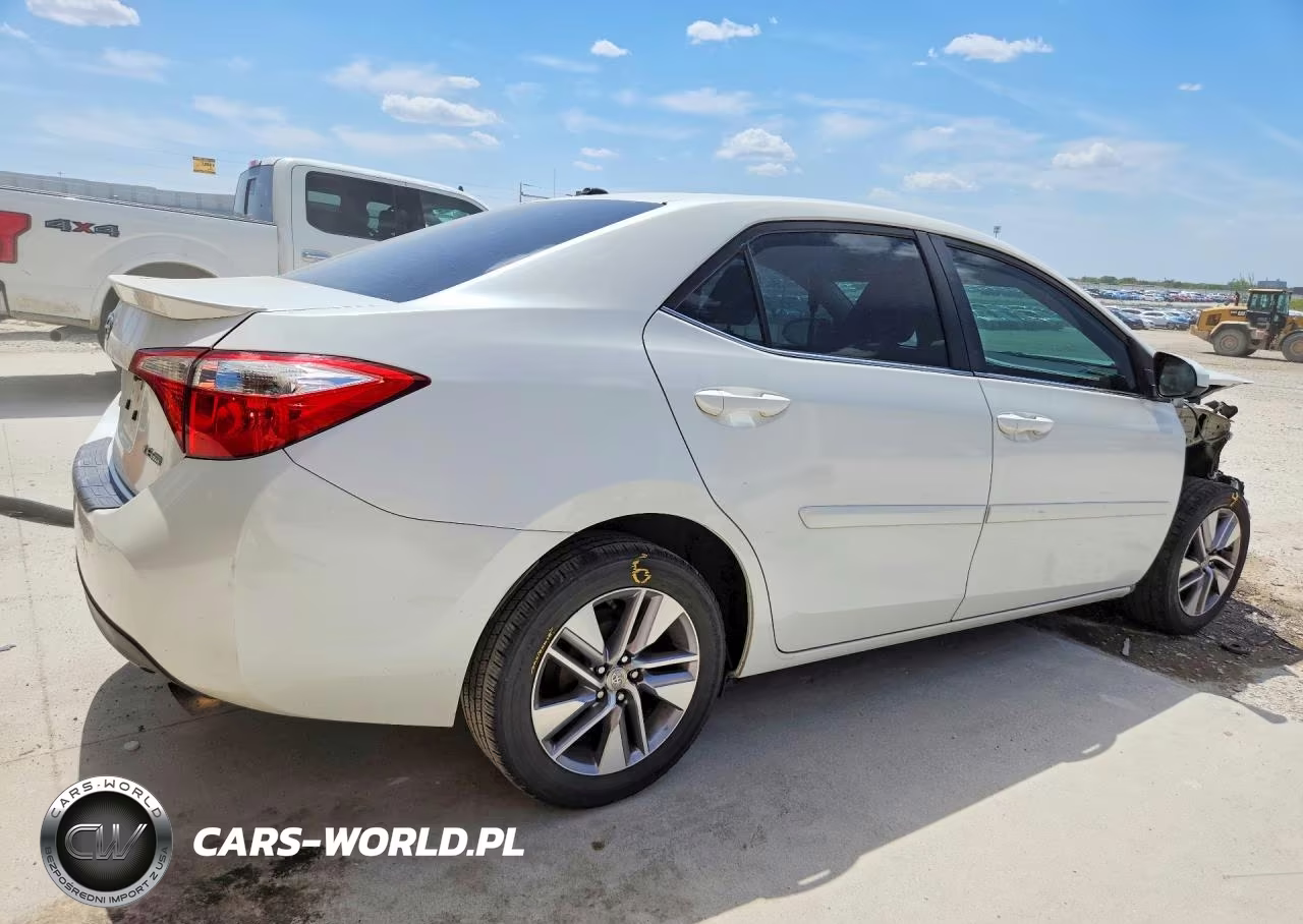 2015 Toyota Corolla Le Eco Plus VIN:5YFBPRHE9FP180098 - 3