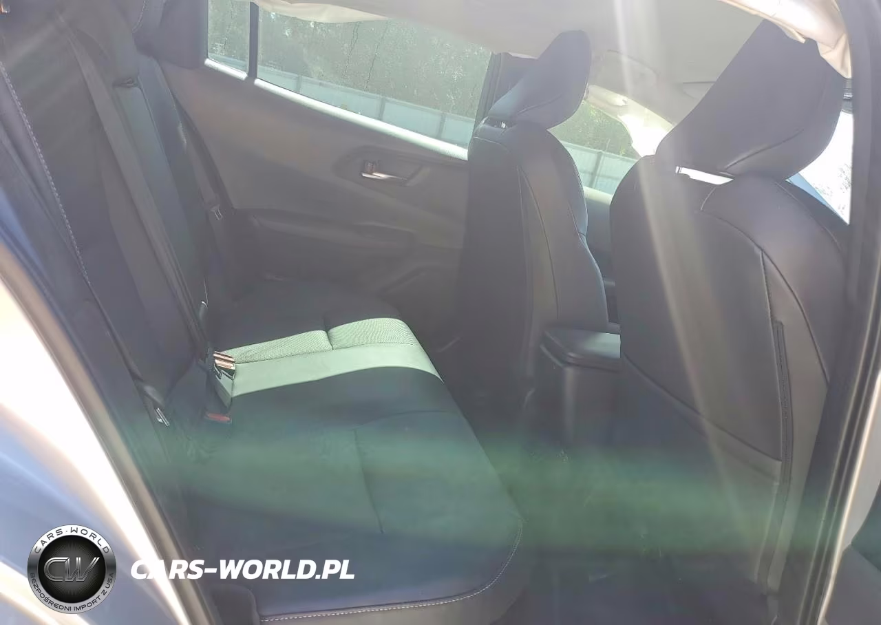 2024 Toyota Prius Xle VIN:JTDACAAU1R3030591 - 10