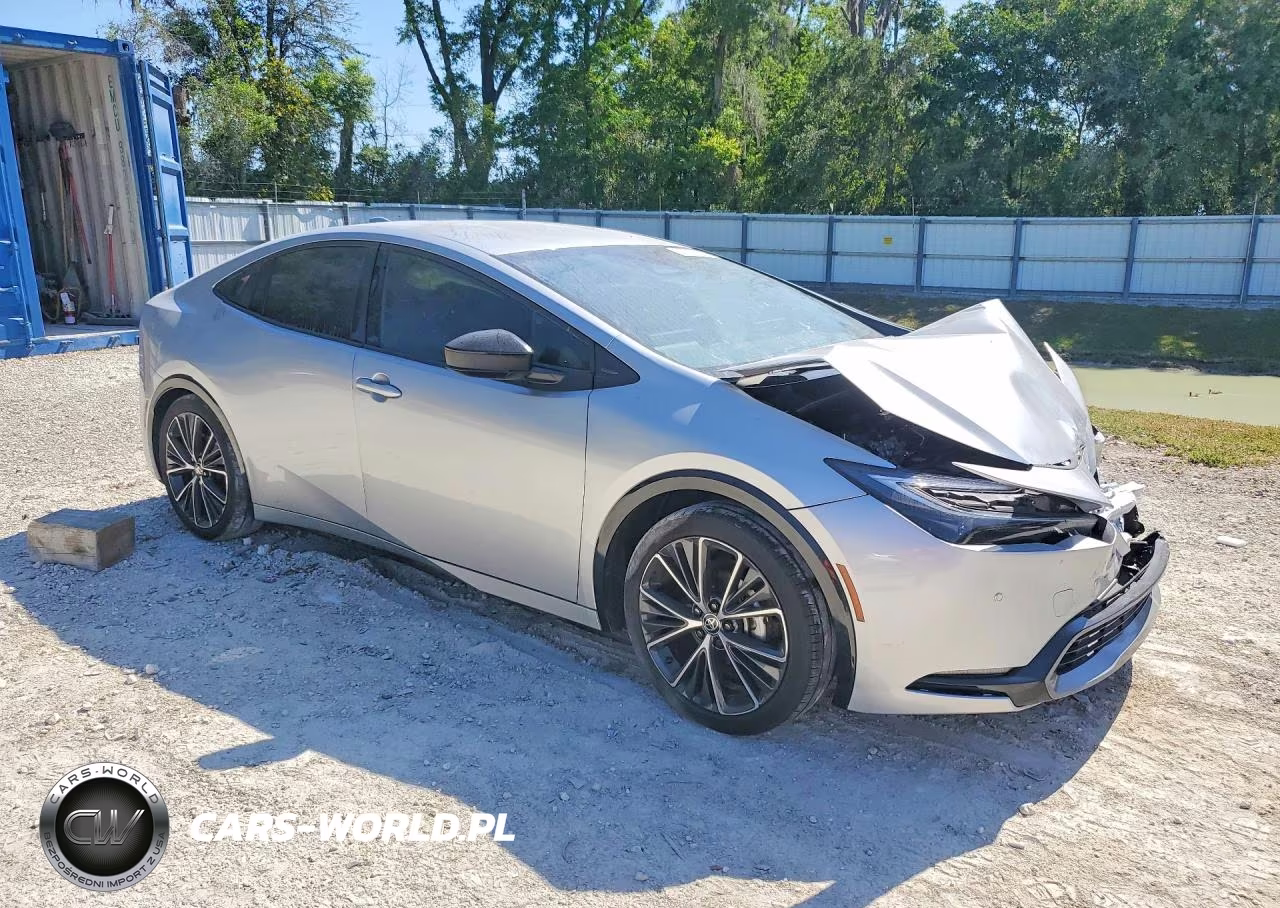 2024 Toyota Prius Xle VIN:JTDACAAU1R3030591 - 4