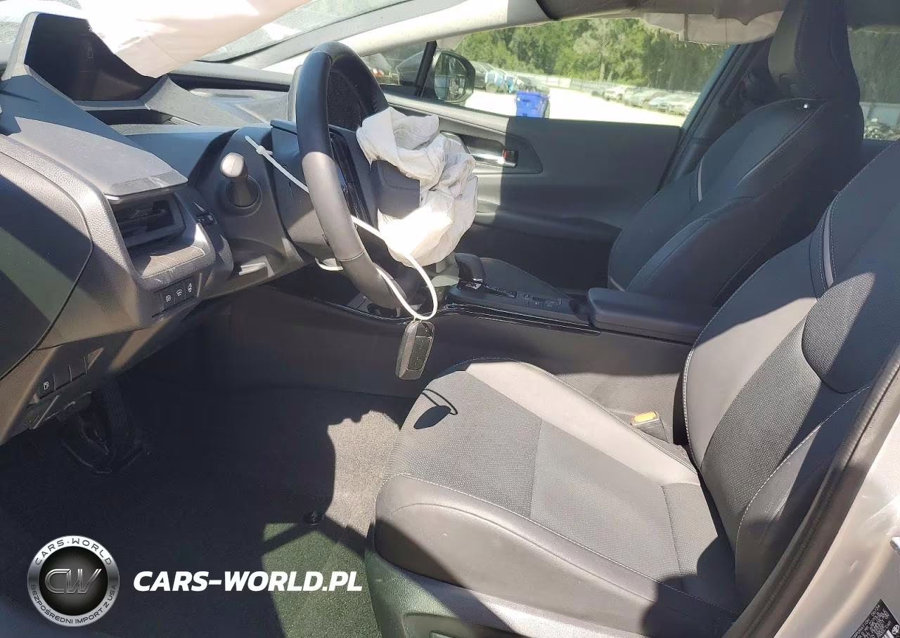 2024 Toyota Prius Xle VIN:JTDACAAU1R3030591 - 7