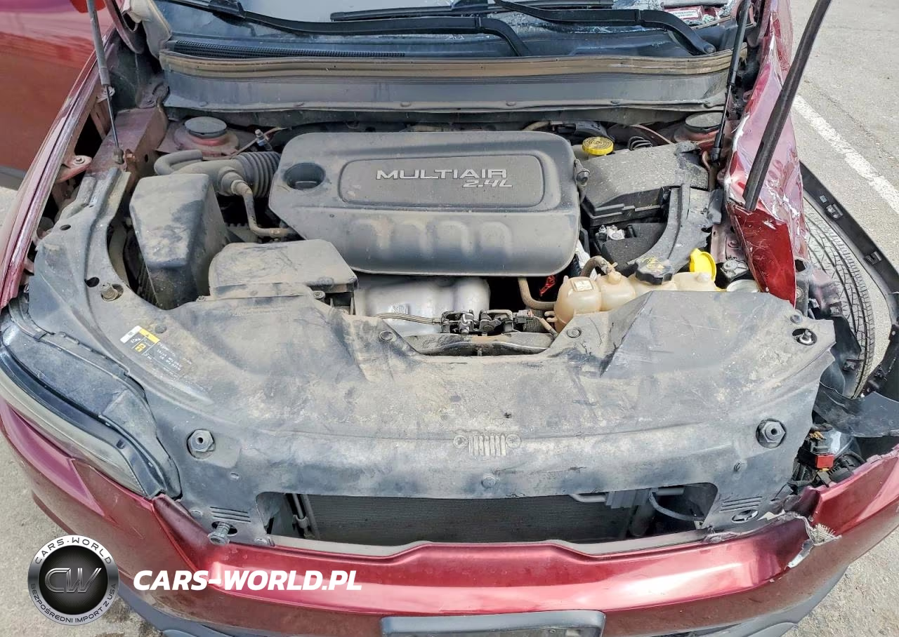 2019 Jeep Cherokee Latitude Plus VIN:1C4PJLLB2KD144848 - 12