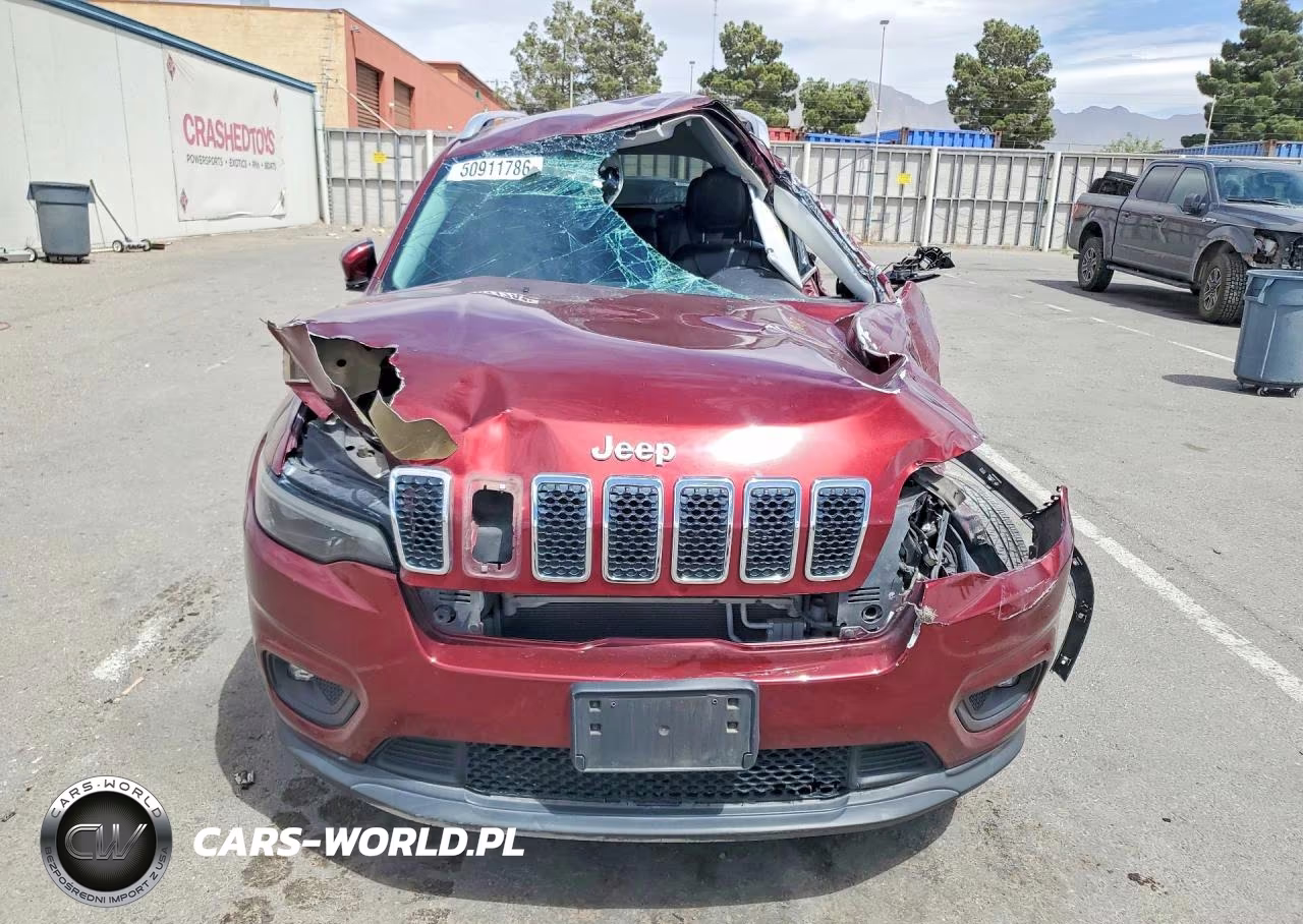 2019 Jeep Cherokee Latitude Plus VIN:1C4PJLLB2KD144848 - 5