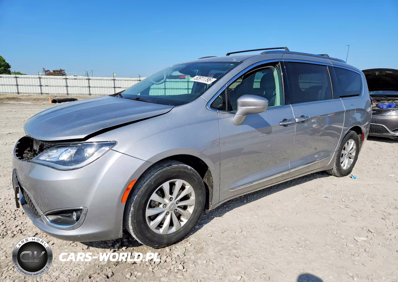 2018 Chrysler Pacifica Touring L