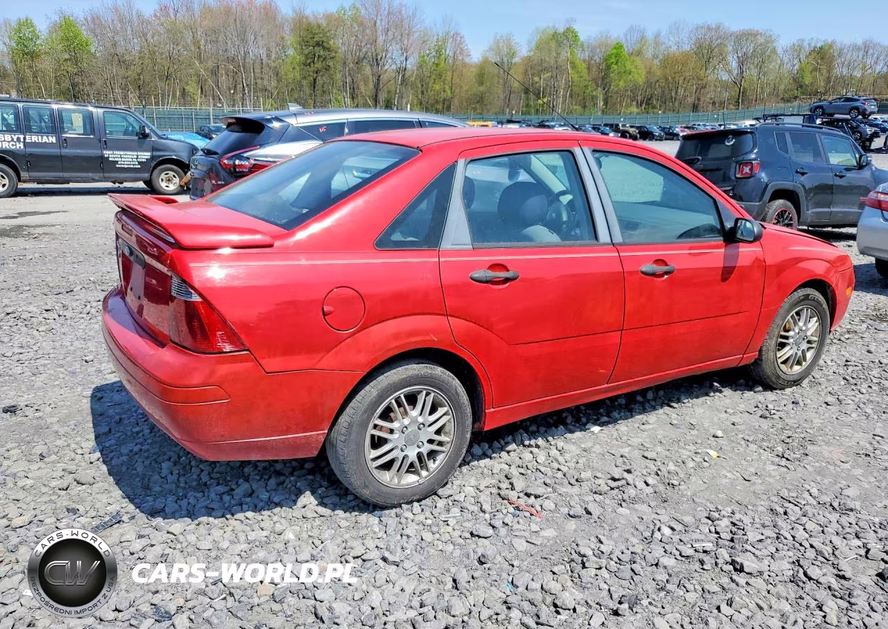 2007 Ford Focus Zx4 VIN:1FAHP34N27W271838 - 3