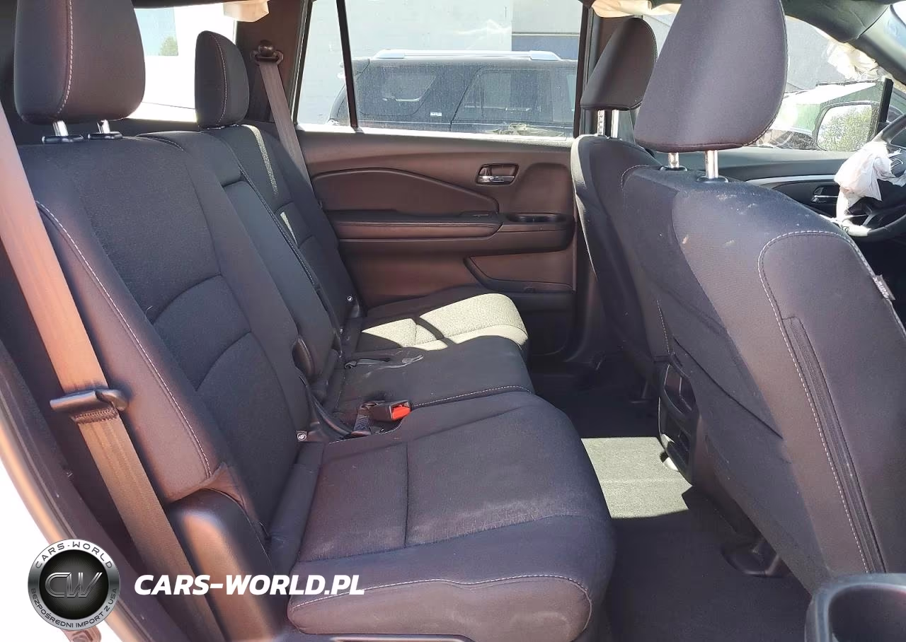 2021 Honda Passport Sport VIN:5FNYF8H29MB025265 - 11