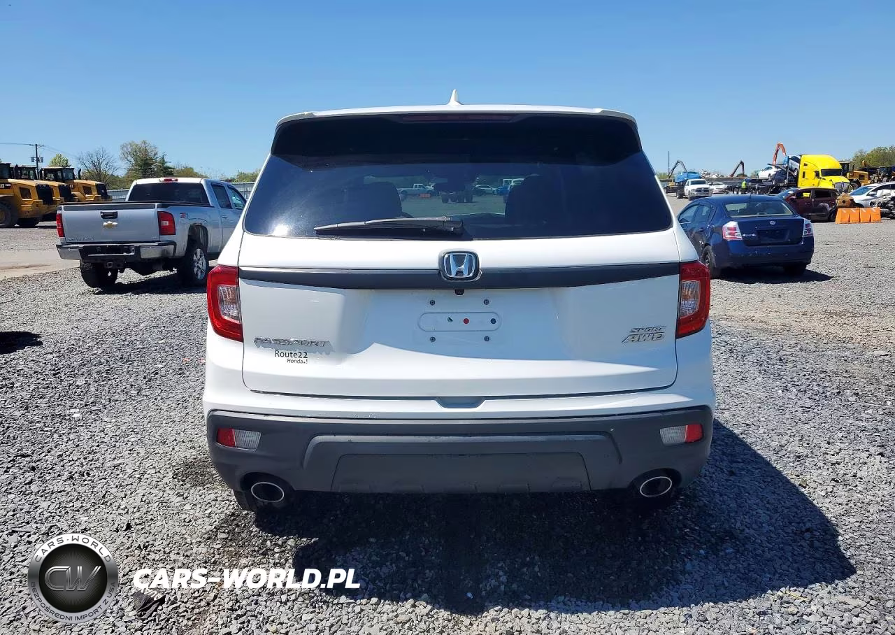2021 Honda Passport Sport VIN:5FNYF8H29MB025265 - 6