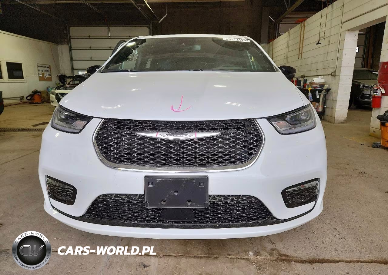 2026 Chrysler Pacifica Select VIN:2C4RC1BG9TR177820 - 5