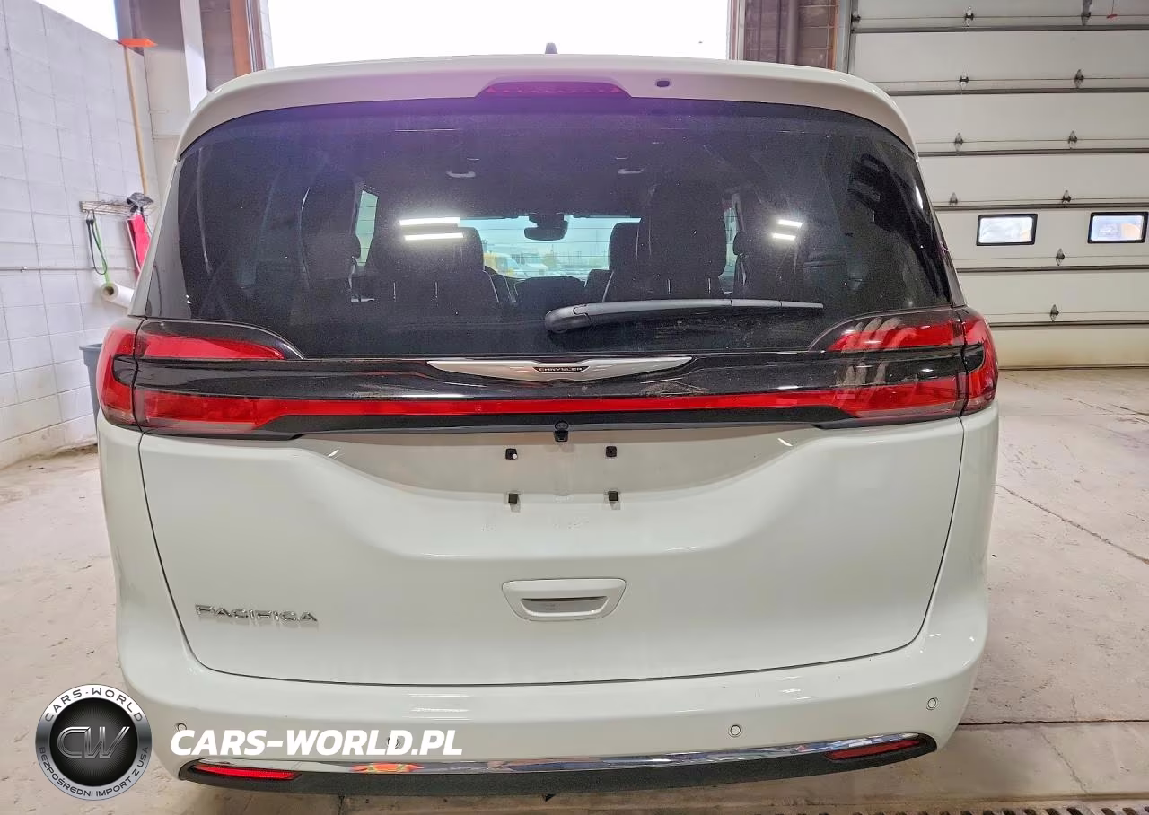 2026 Chrysler Pacifica Select VIN:2C4RC1BG9TR177820 - 6