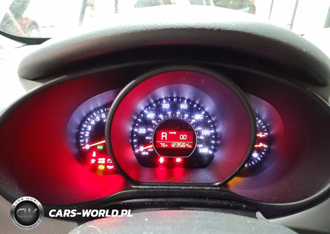2016 Kia Soul Base VIN:KNDJN2A28G7284142 - 9