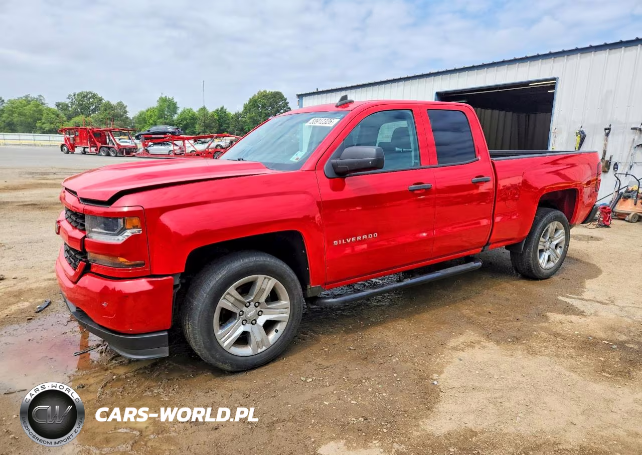 2017 Chevrolet Silverado C1500 Custom