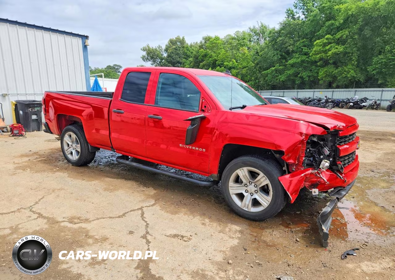 2017 Chevrolet Silverado C1500 Custom VIN:1GCRCPEH6HZ144424 - 4