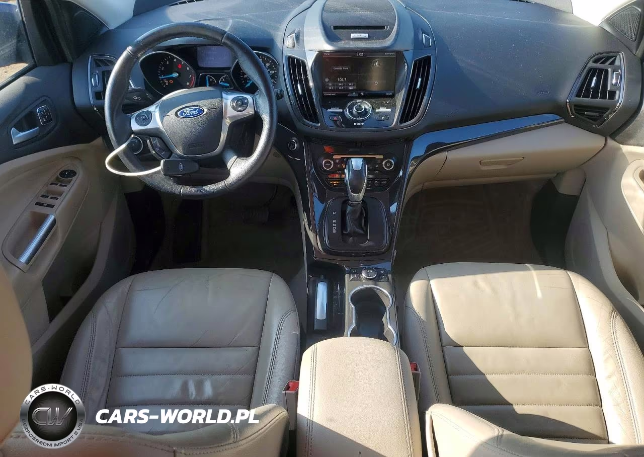 2015 Ford Escape Titanium VIN:1FMCU9J96FUB71271 - 8