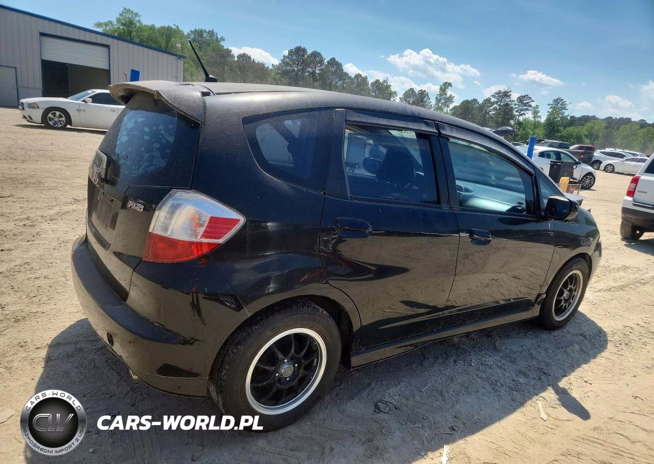 2009 Honda Fit Sport VIN:JHMGE88679S014162 - 3