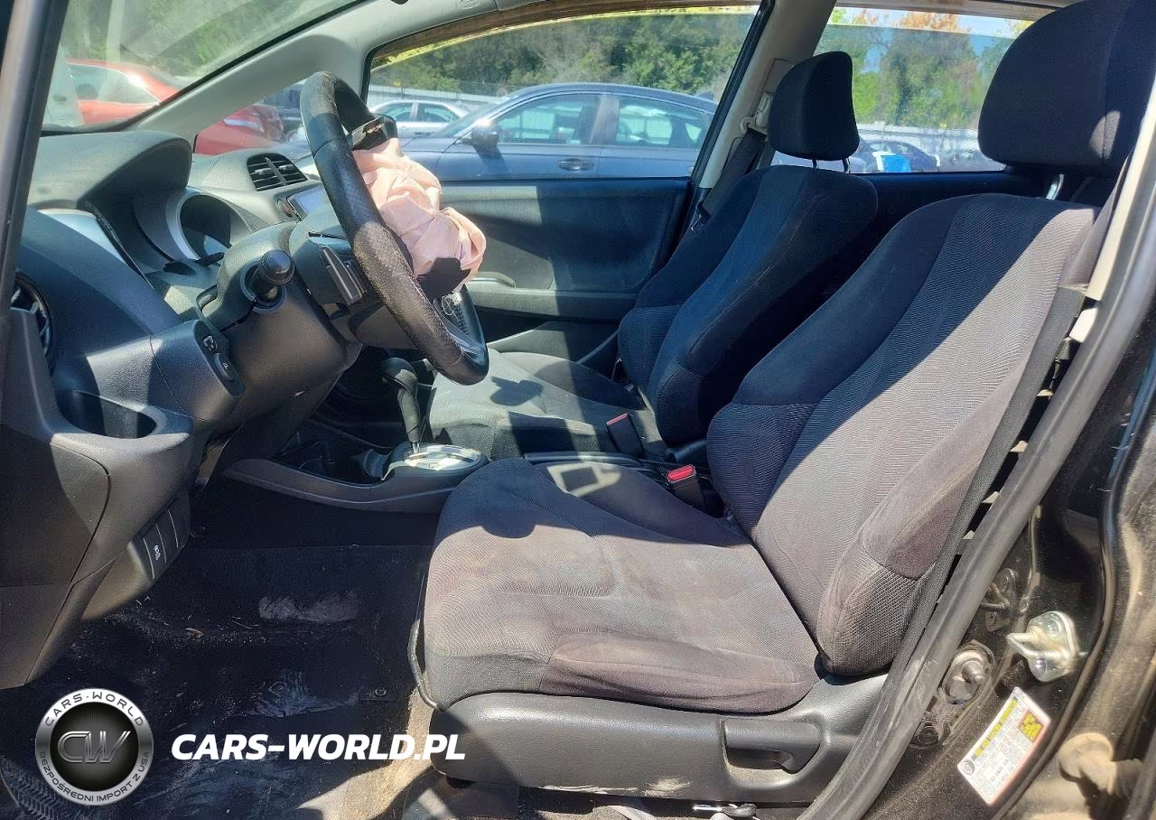 2009 Honda Fit Sport VIN:JHMGE88679S014162 - 7