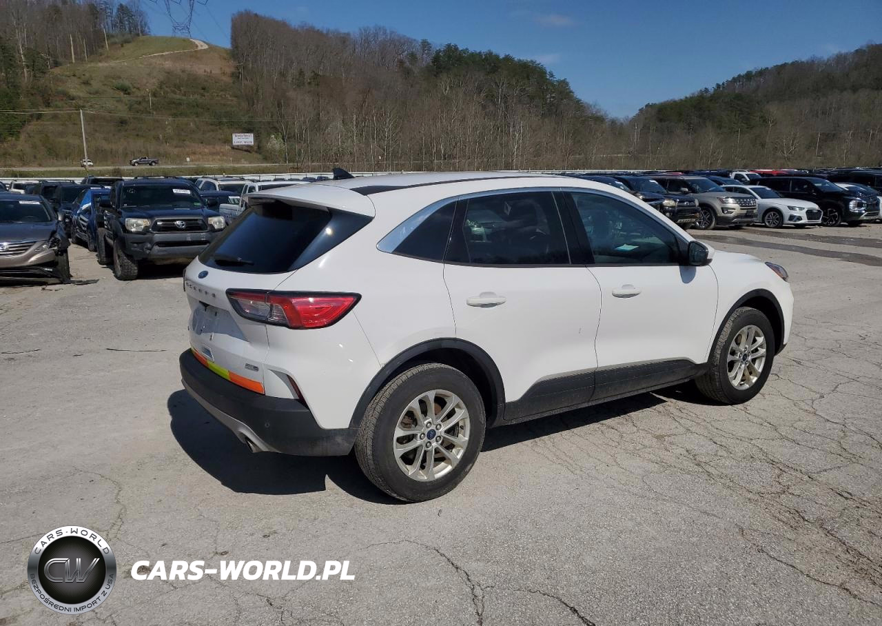 2020 Ford Escape Se VIN:1FMCU9G64LUA59948 - 3