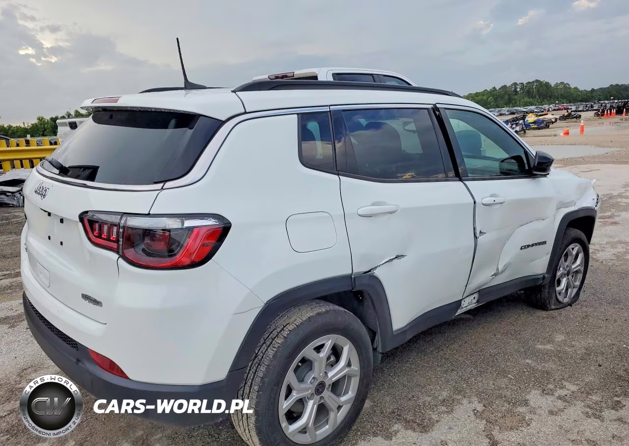 2026 Jeep Compass Latitude VIN:3C4NJDBN1TT189459 - 3