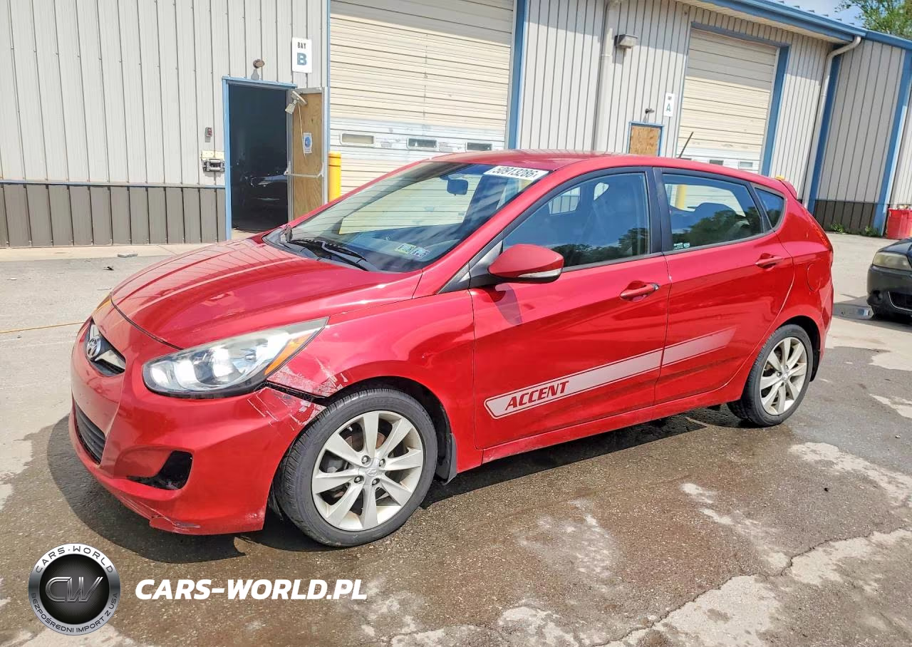 2013 Hyundai Accent Se