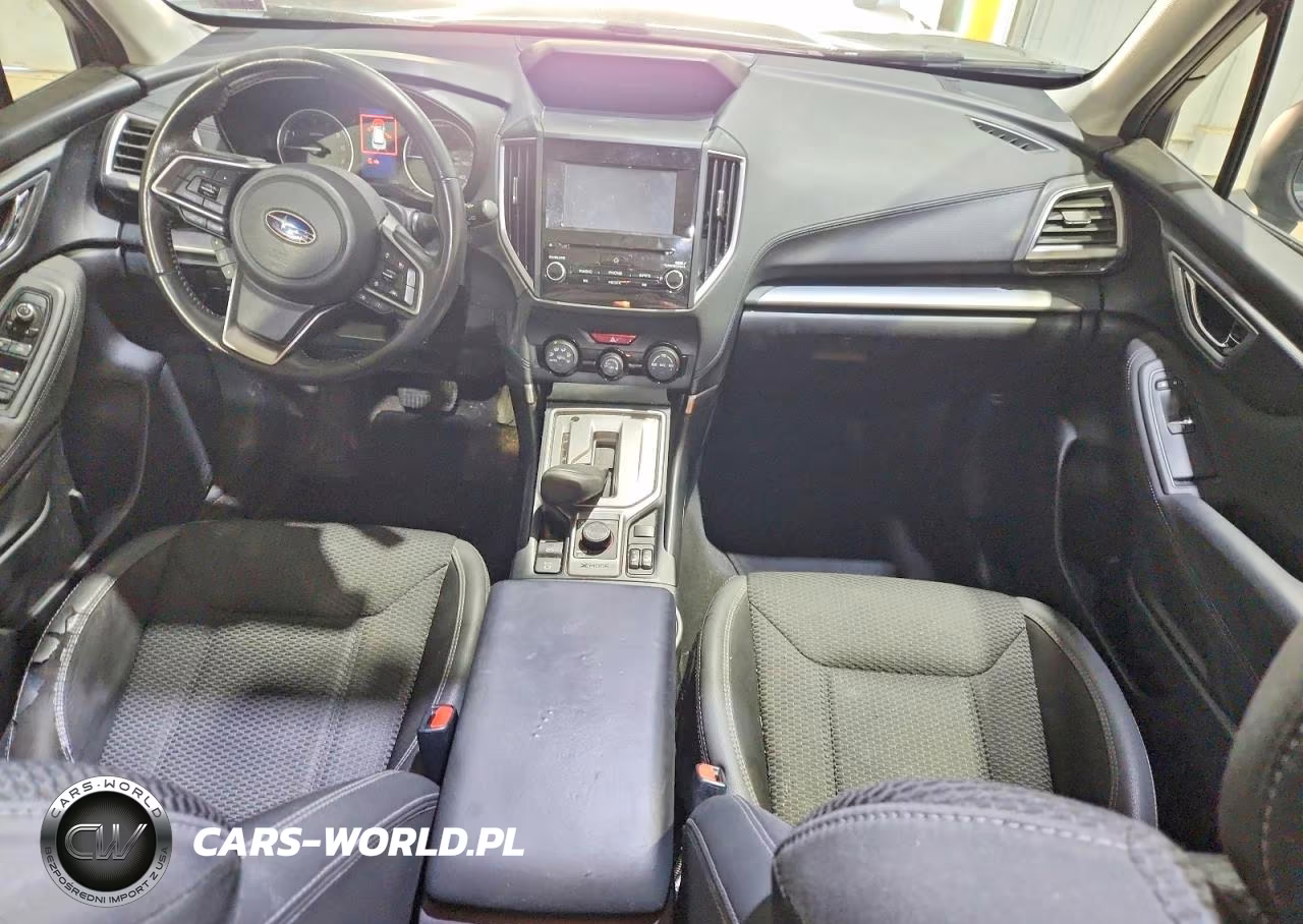 2019 Subaru Forester Premium VIN:JF2SKAEC6KH509804 - 8