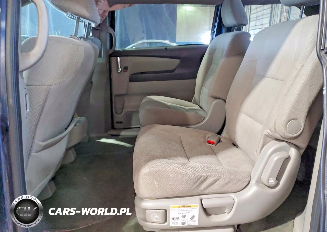 2016 Honda Odyssey Se VIN:5FNRL5H38GB121252 - 11