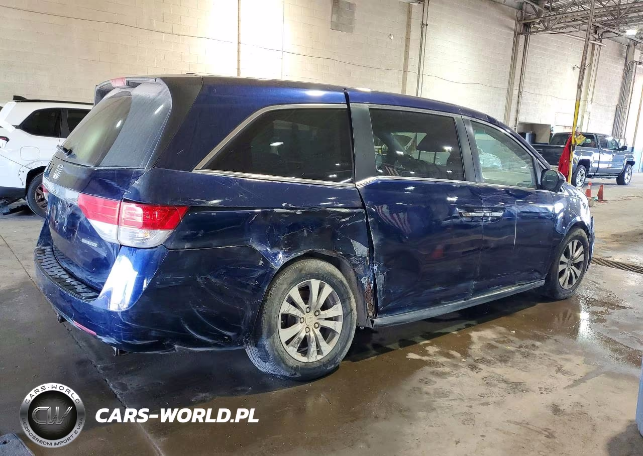 2016 Honda Odyssey Se VIN:5FNRL5H38GB121252 - 3