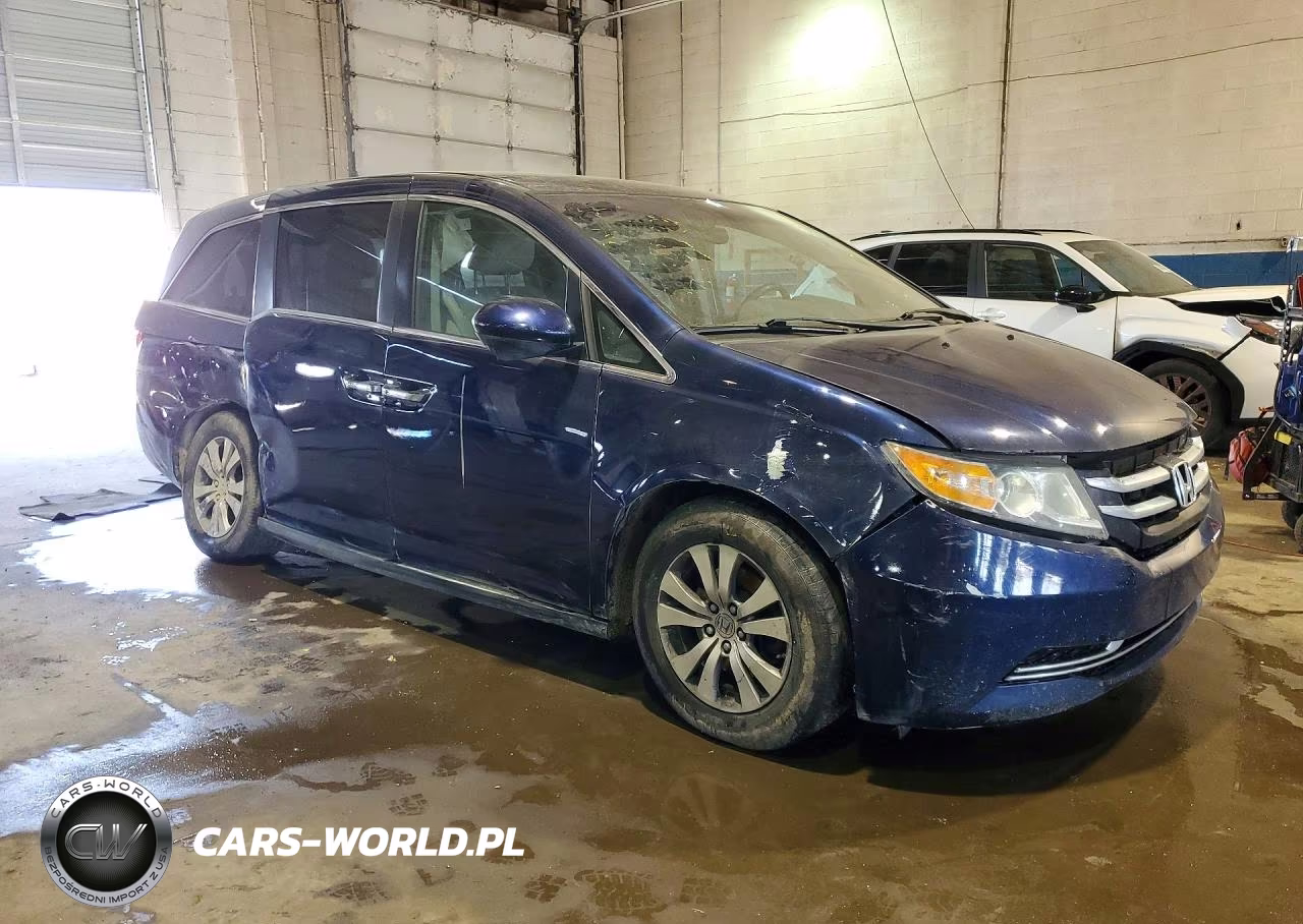 2016 Honda Odyssey Se VIN:5FNRL5H38GB121252 - 4