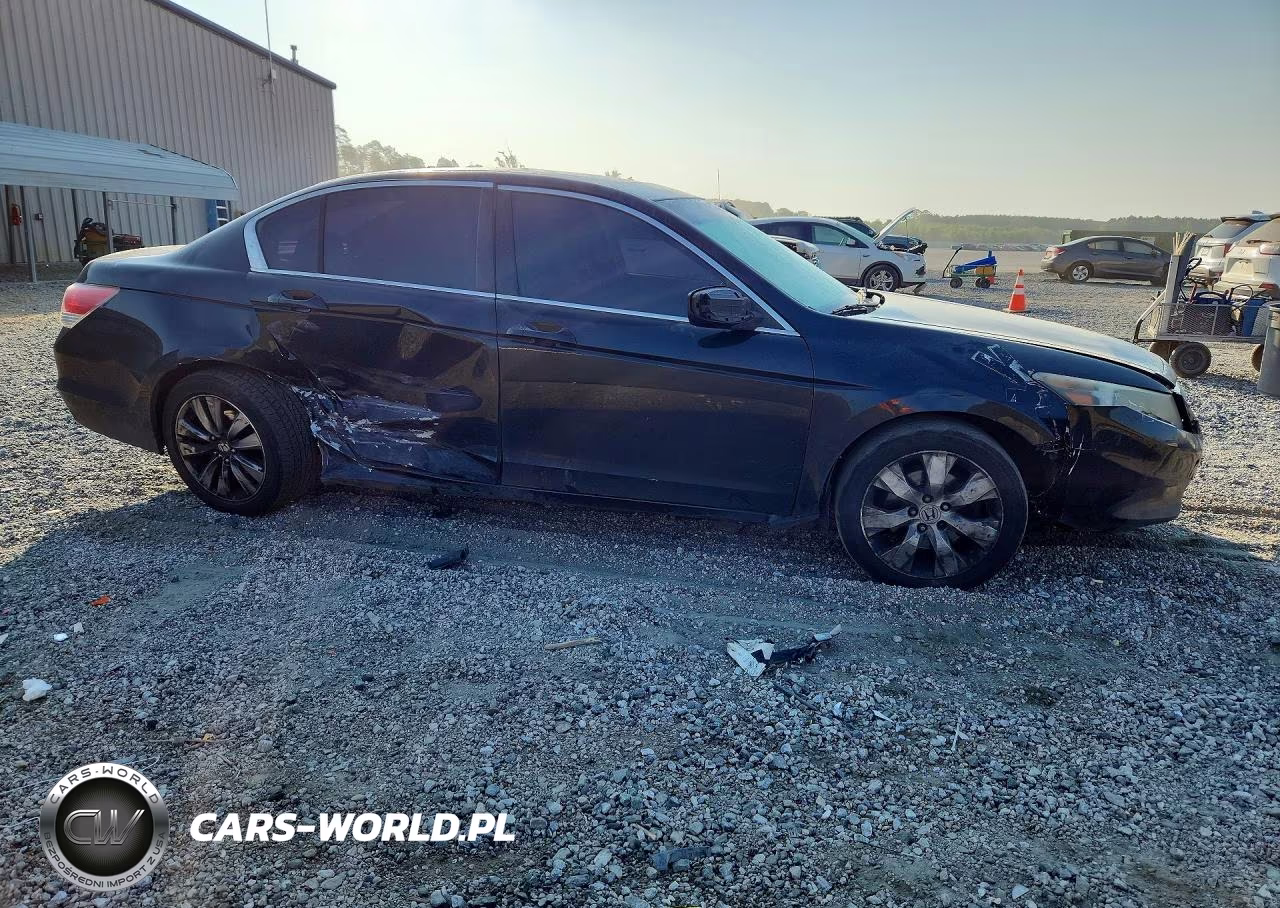 2011 Honda Accord Ex VIN:1HGCP2F76BA070383 - 4