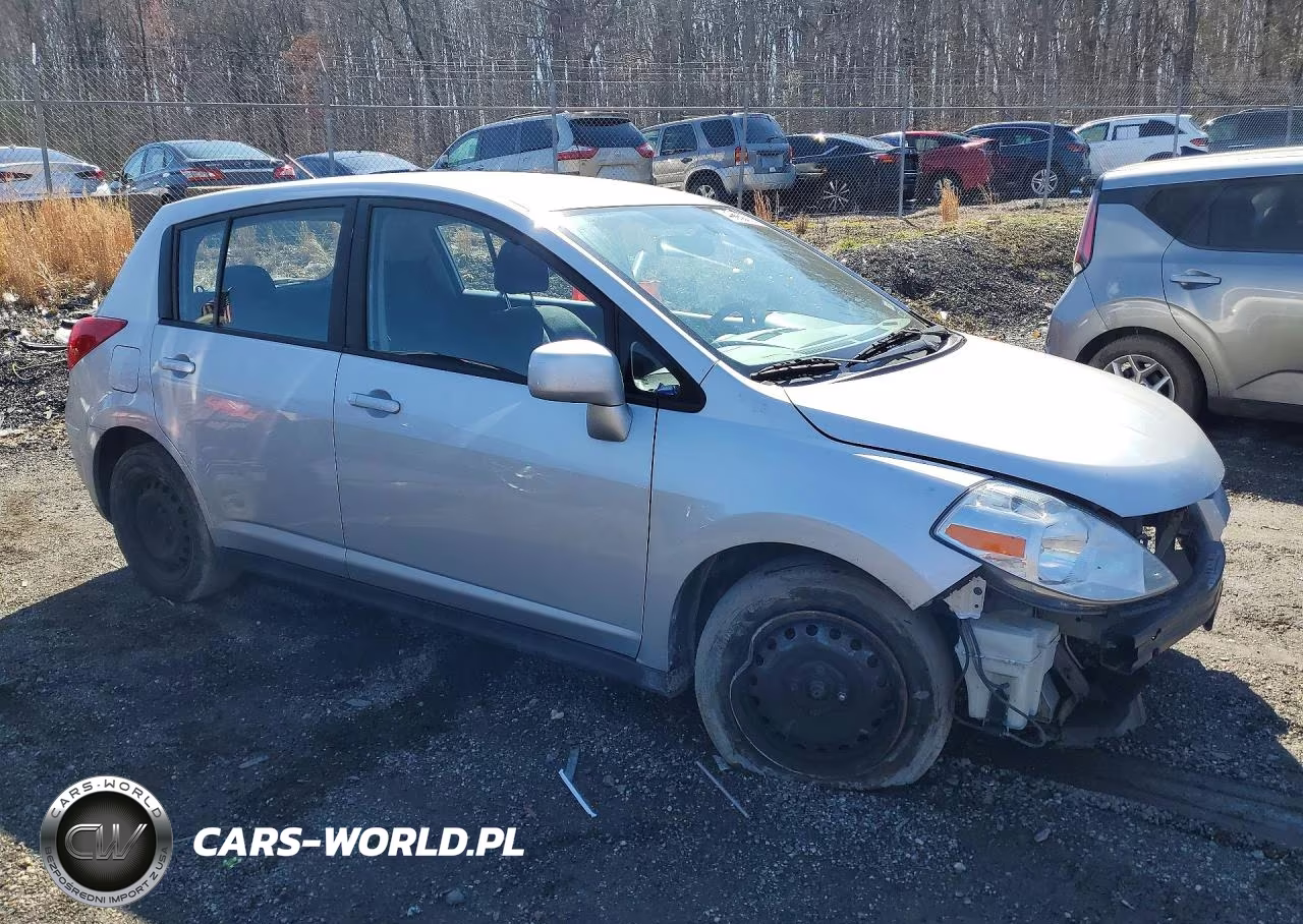 2010 Nissan Versa 1.8 S VIN:3N1BC1CP4AL467654 - 4