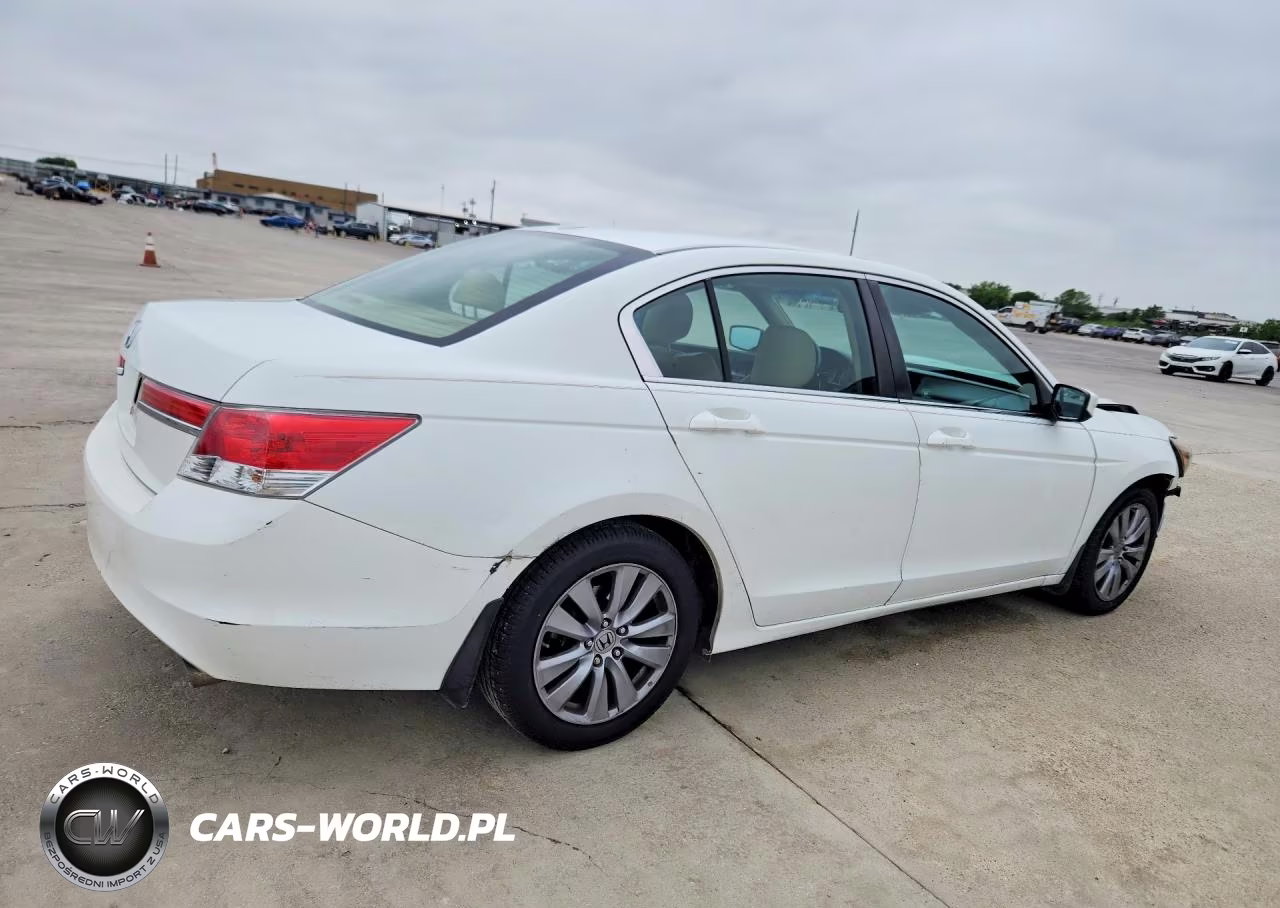 2011 Honda Accord Exl VIN:1HGCP2F89BA105295 - 3