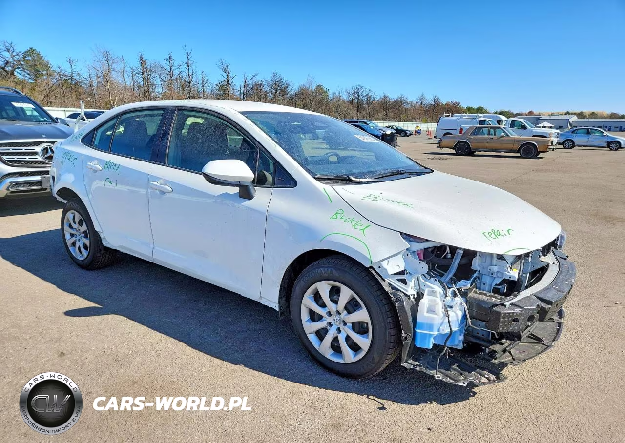 2026 Toyt Corolla VIN:JTDBCMFE5T3117330 - 4