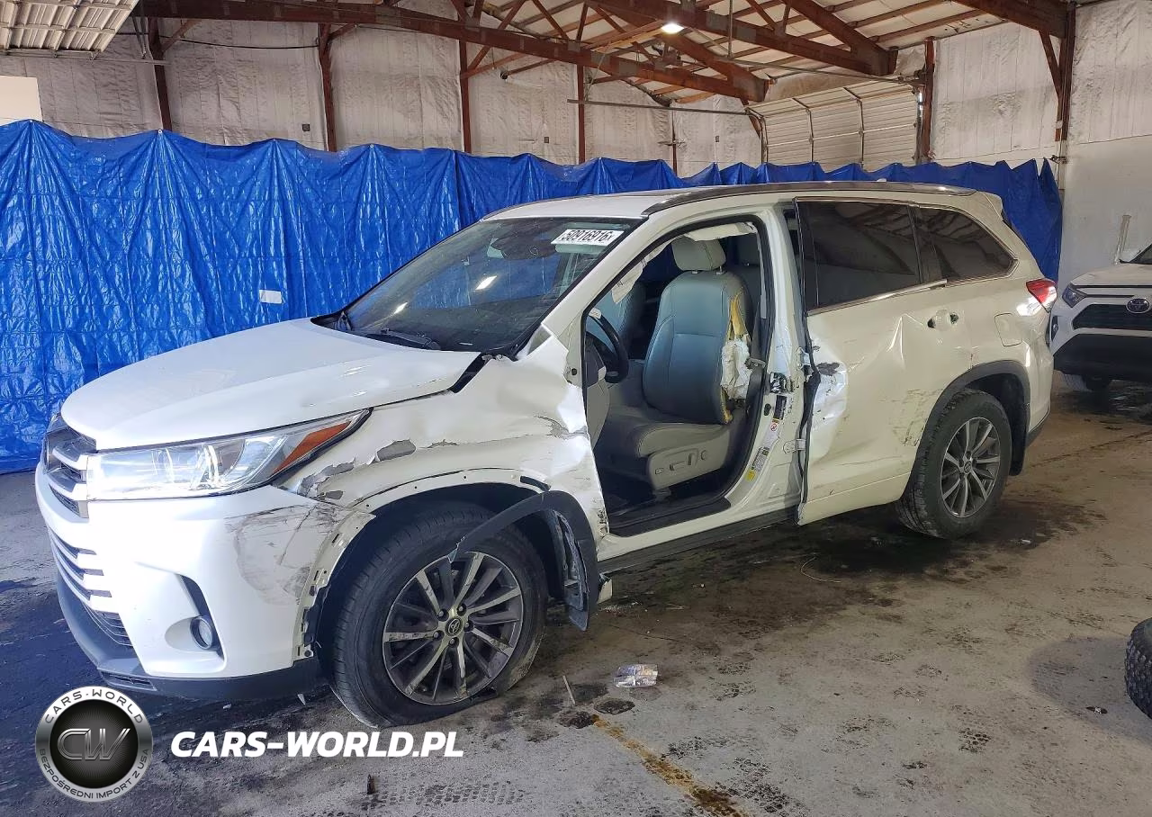 2018 Toyota Highlander Xle – zdjęcie 1 z 13