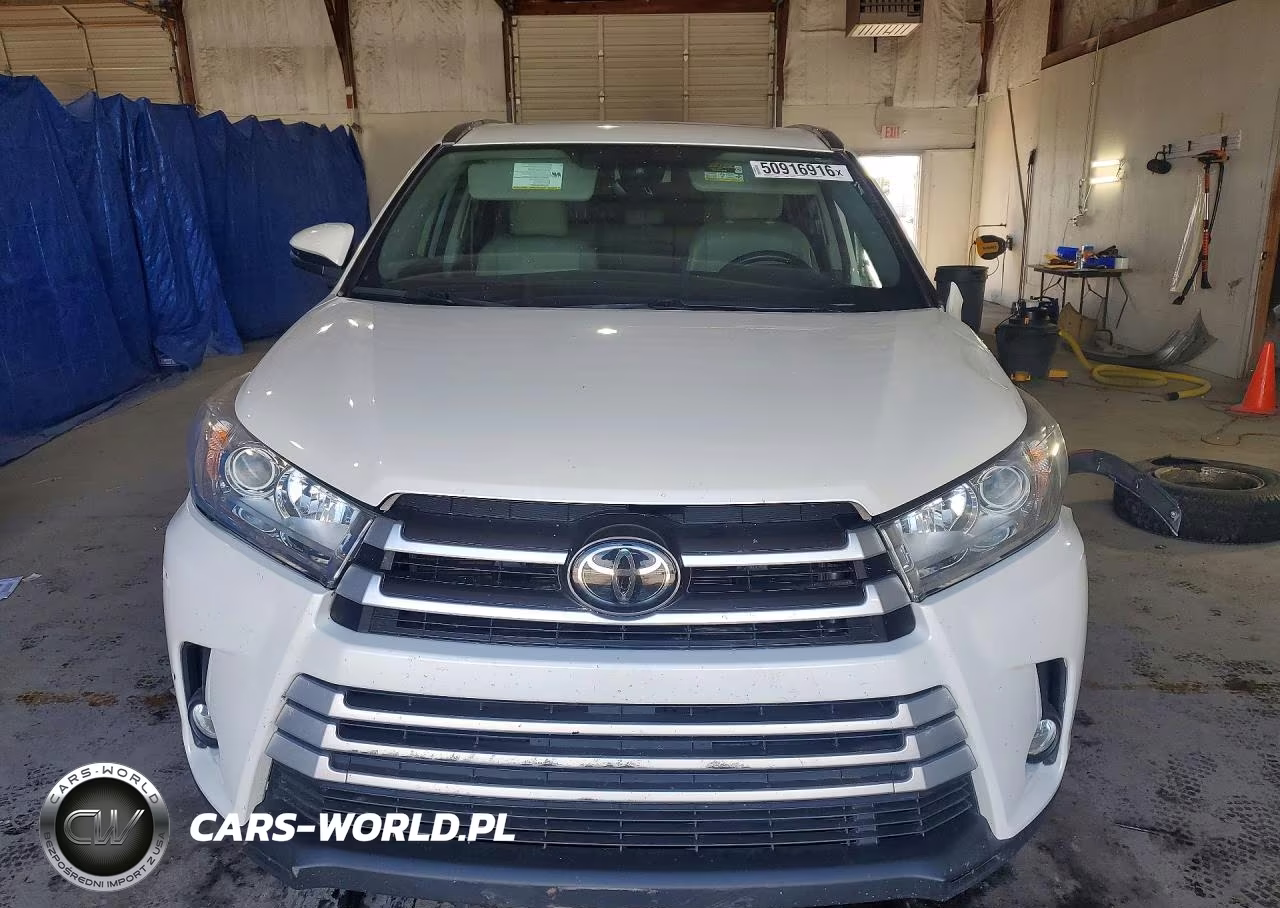 2018 Toyota Highlander Xle VIN:5TDJZRFH2JS541951 - 5