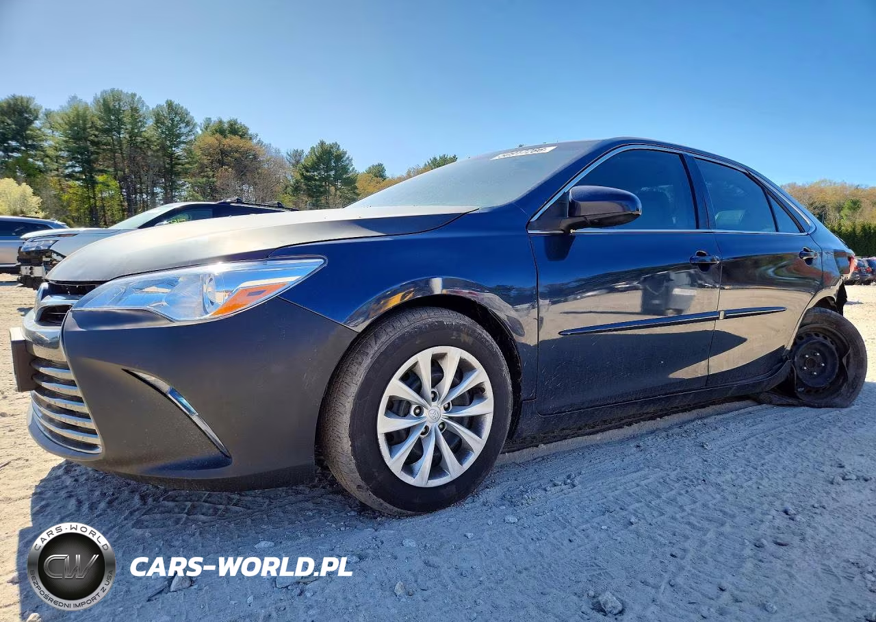 2015 Toyota Camry Le