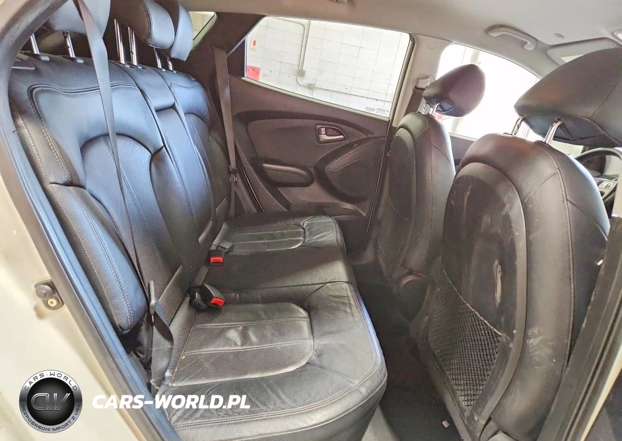 2010 Hyundai Tucson Limited VIN:KM8JU3AC3AU093315 - 11