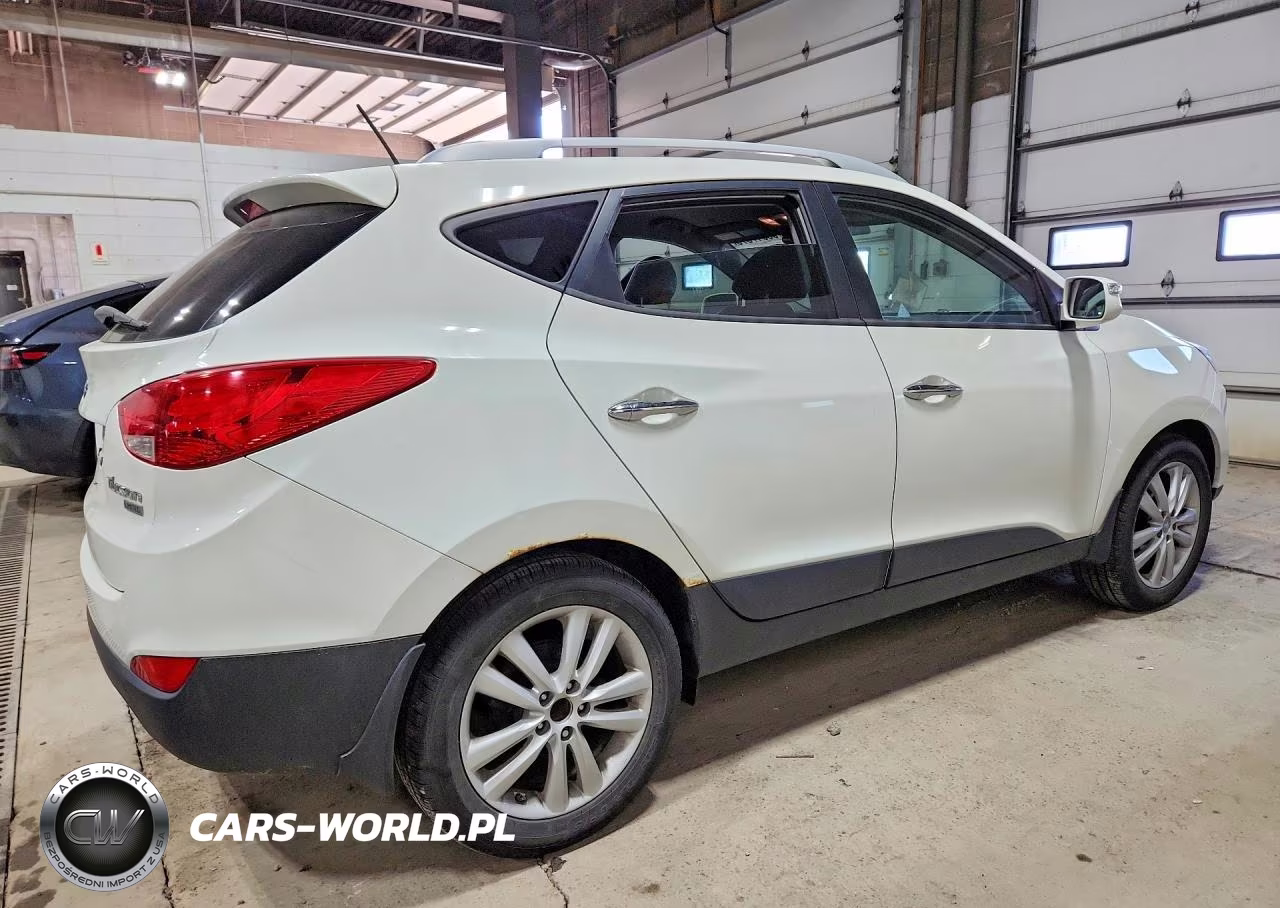 2010 Hyundai Tucson Limited VIN:KM8JU3AC3AU093315 - 3