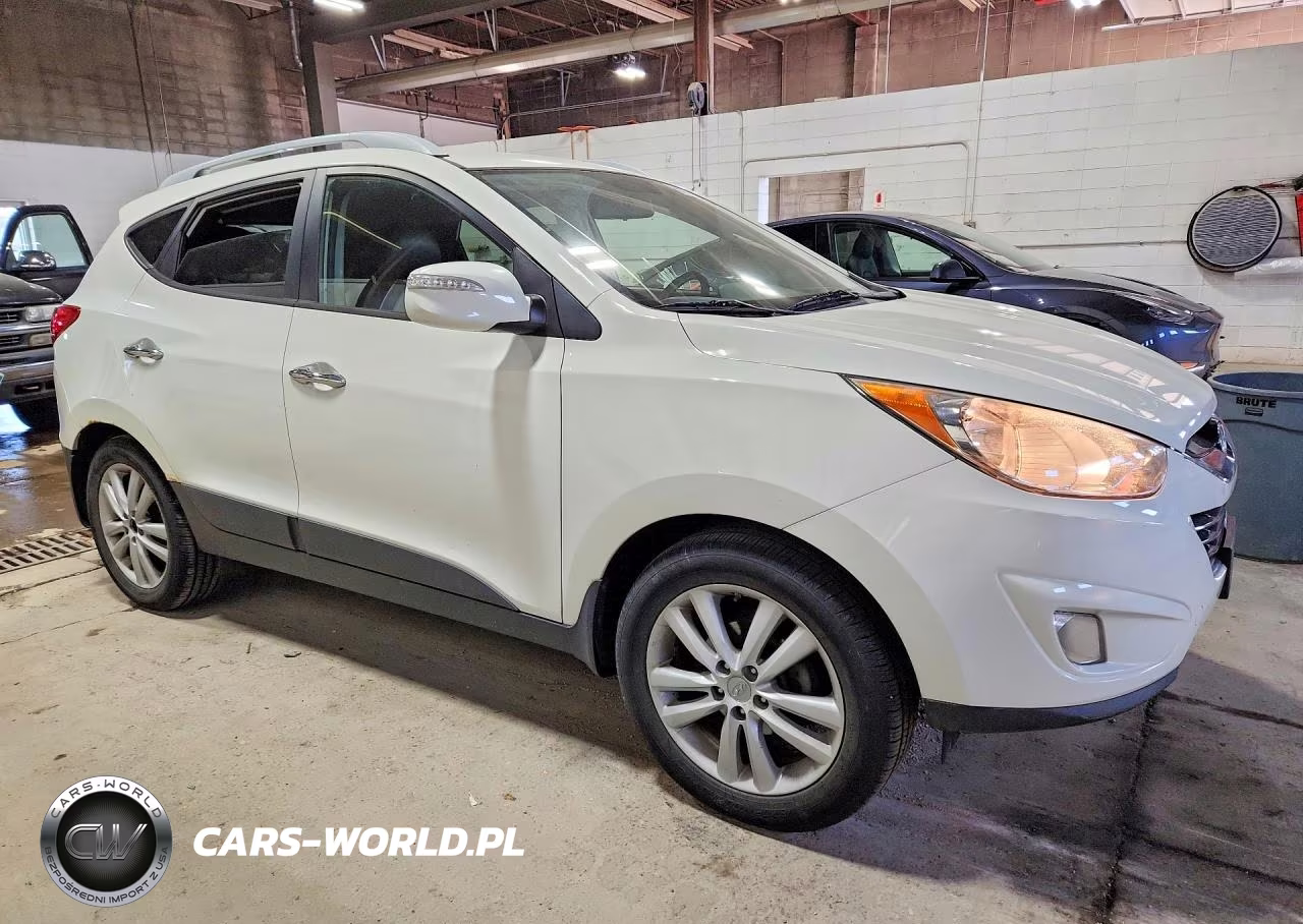 2010 Hyundai Tucson Limited VIN:KM8JU3AC3AU093315 - 4