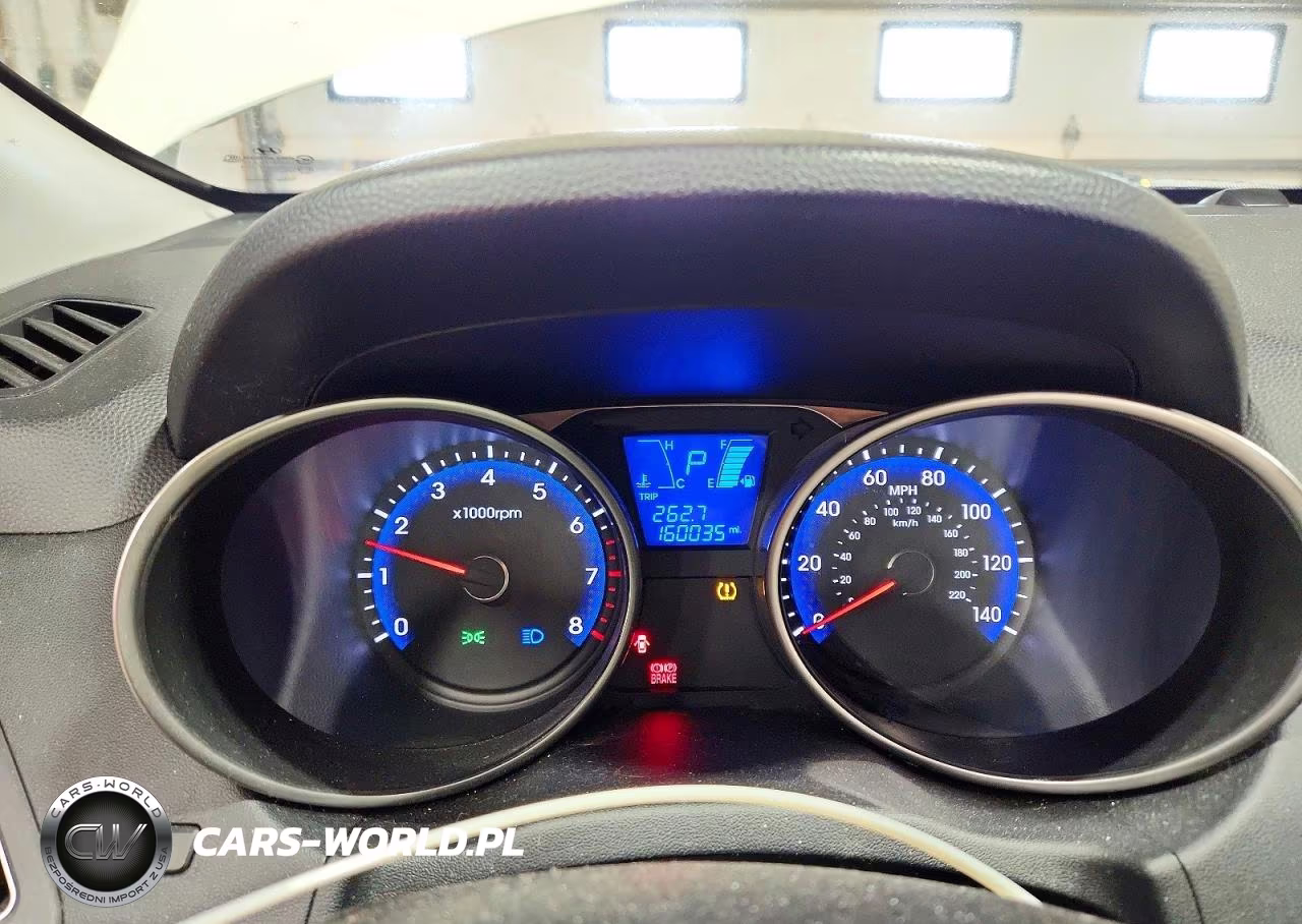 2010 Hyundai Tucson Limited VIN:KM8JU3AC3AU093315 - 9