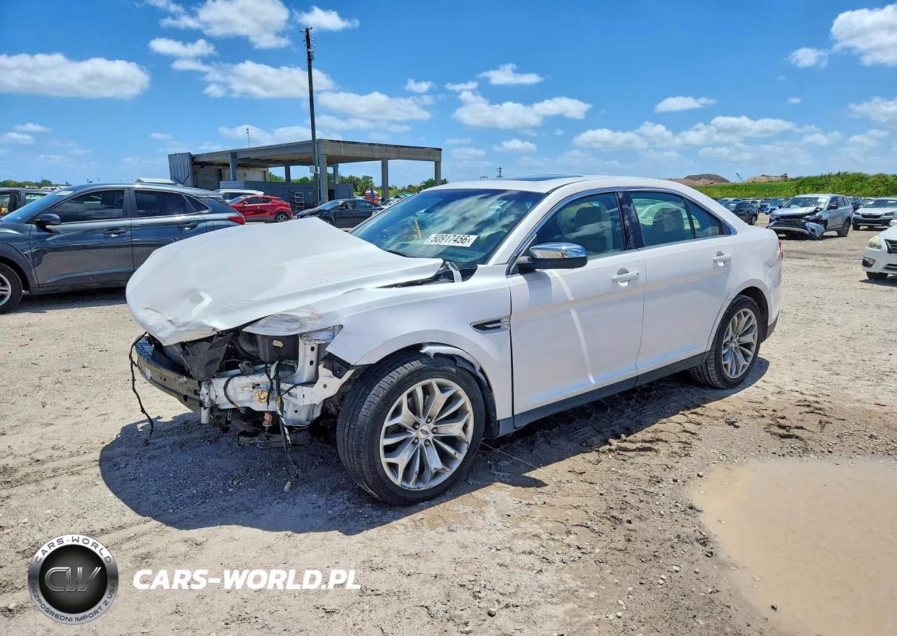 2019 Ford Taurus Limited
