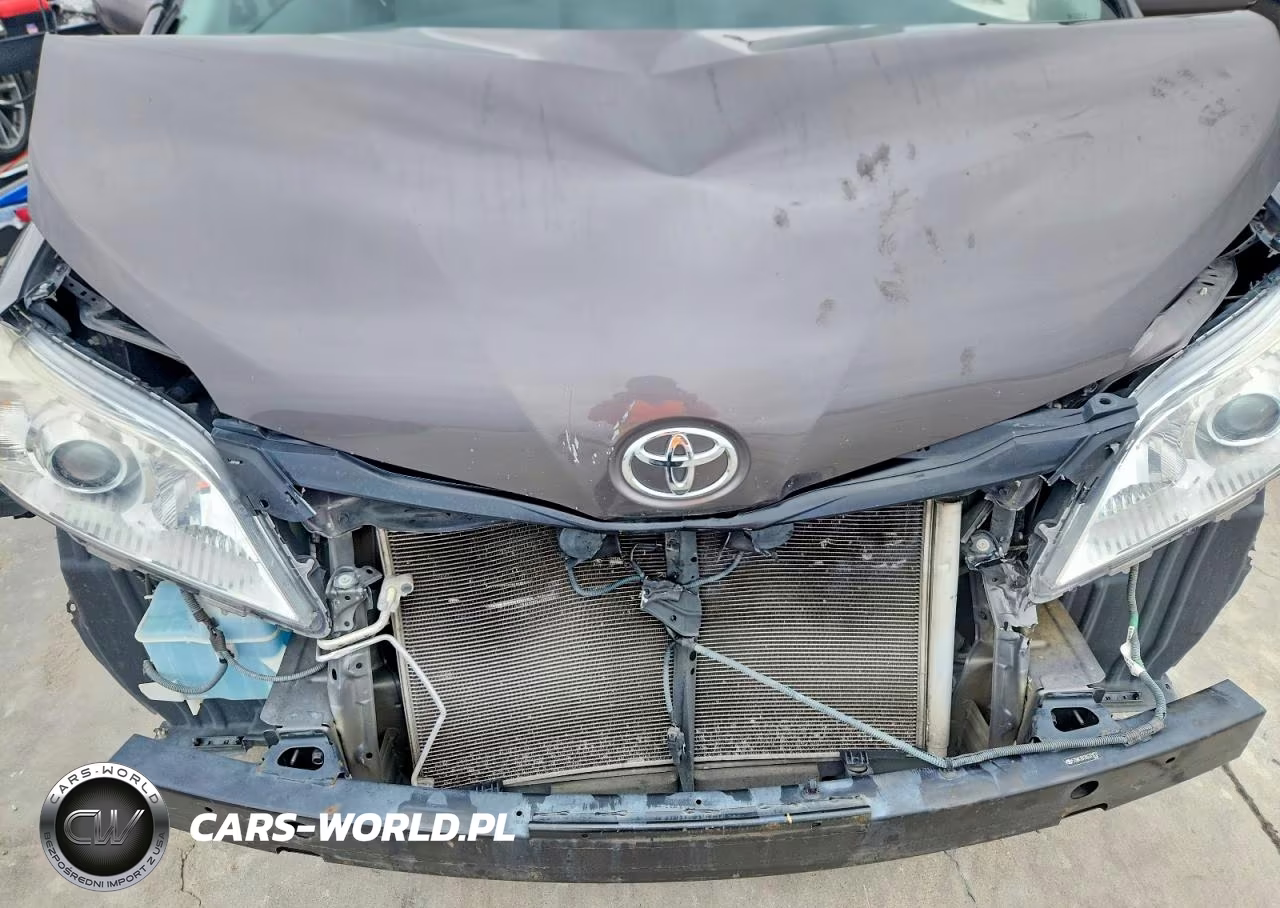 2013 Toyota Sienna Le VIN:5TDKK3DC9DS379737 - 12