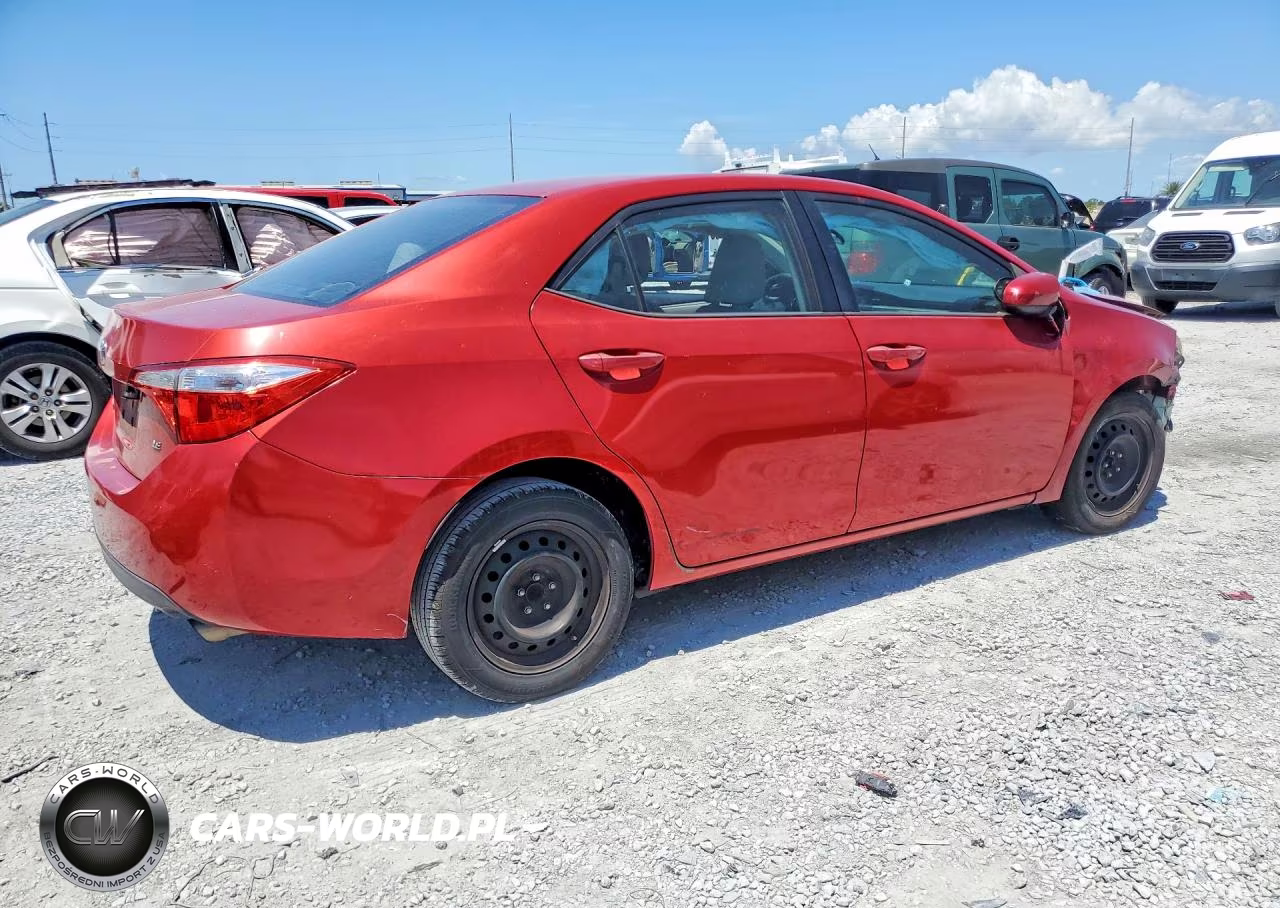 2014 Toyota Corolla Le VIN:5YFBURHE6EP053994 - 3