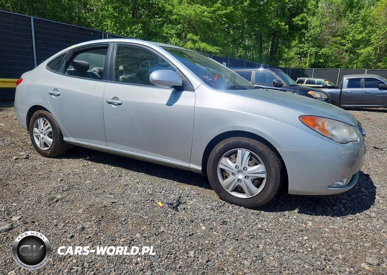 2010 Hyundai Elantra Gls VIN:KMHDU4AD8AU068485 - 4