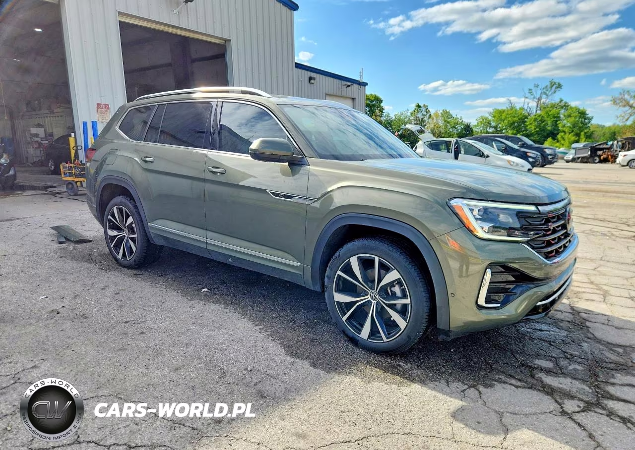 2025 Volkswagen Atlas Sel Premium R-Line VIN:1V2FR2CA4SC532884 - 4