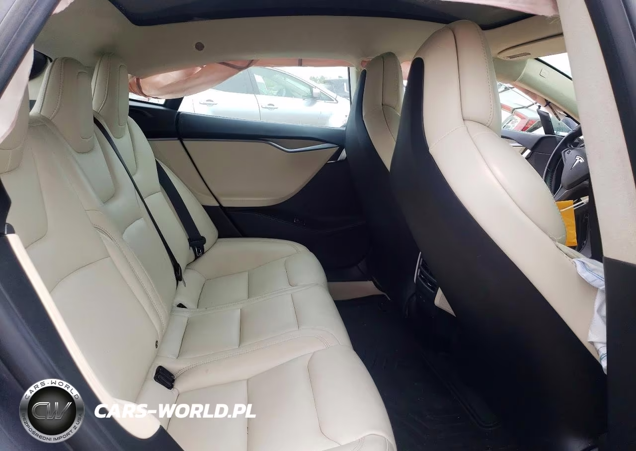2018 Tesla Model S VIN:5YJSA1E24JF263228 - 10